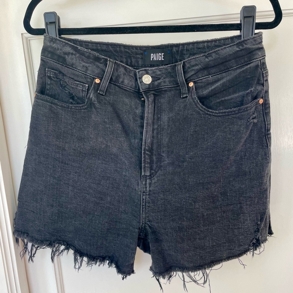 PAIGE Dylan denim shorts. Black. Size 29.